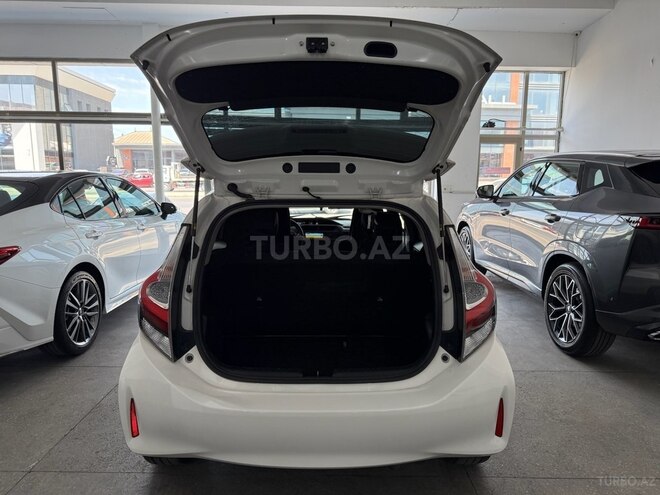 Toyota Aqua 2019, 95,000 km - 1.5 l - Bakı