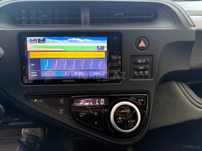 Toyota Aqua 2019, 95,000 km - 1.5 l - Bakı