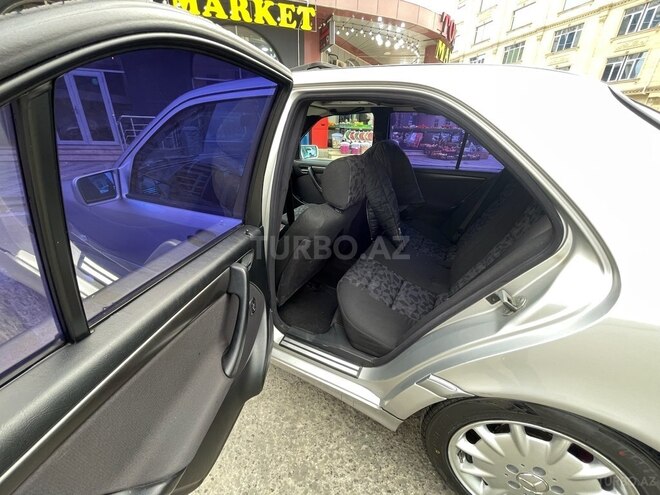 Mercedes C 200 1998, 325,000 km - 2.0 л - Bakı