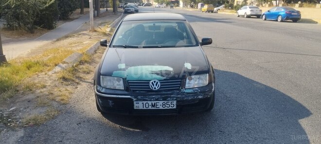 Volkswagen Bora 2003, 340,000 km - 1.6 л - Bakı