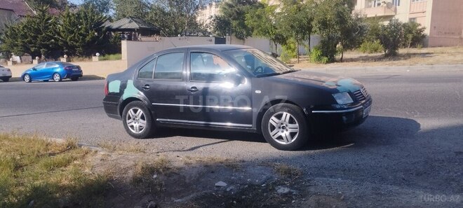 Volkswagen Bora 2003, 340,000 km - 1.6 л - Bakı