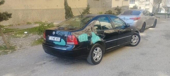 Volkswagen Bora 2003, 340,000 km - 1.6 л - Bakı