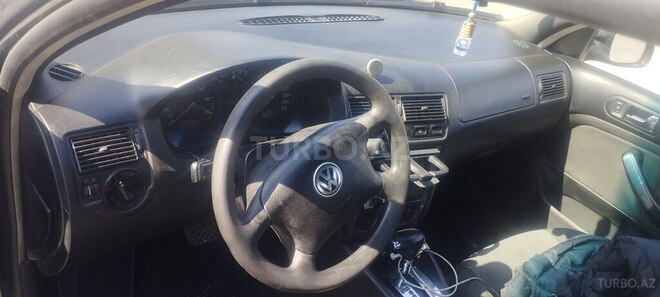 Volkswagen Bora 2003, 340,000 km - 1.6 л - Bakı