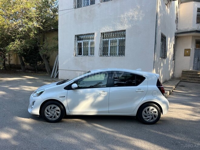 Toyota Aqua 2017, 133,345 km - 1.5 l - Bakı