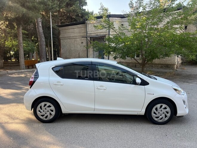 Toyota Aqua 2017, 133,345 km - 1.5 l - Bakı