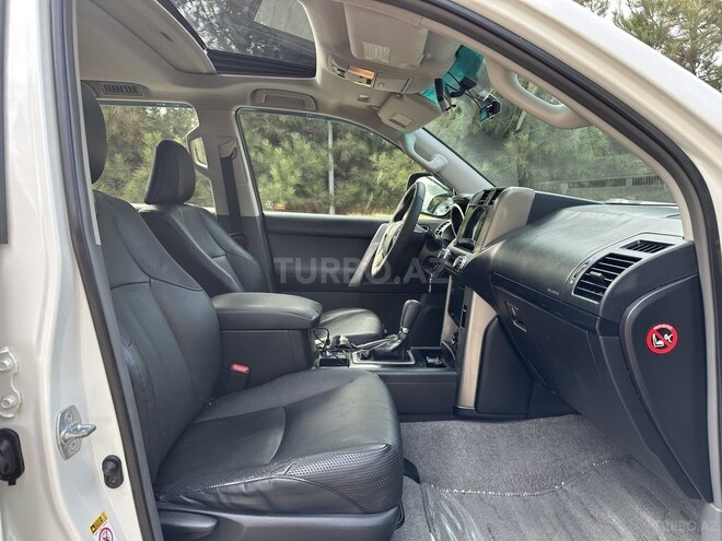 Toyota Land Cruiser Prado 2012, 178,000 km - 2.7 l - Masallı