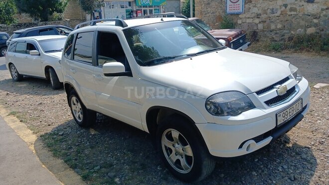 Chevrolet Niva 2013, 225,000 km - 1.7 l - Gədəbəy