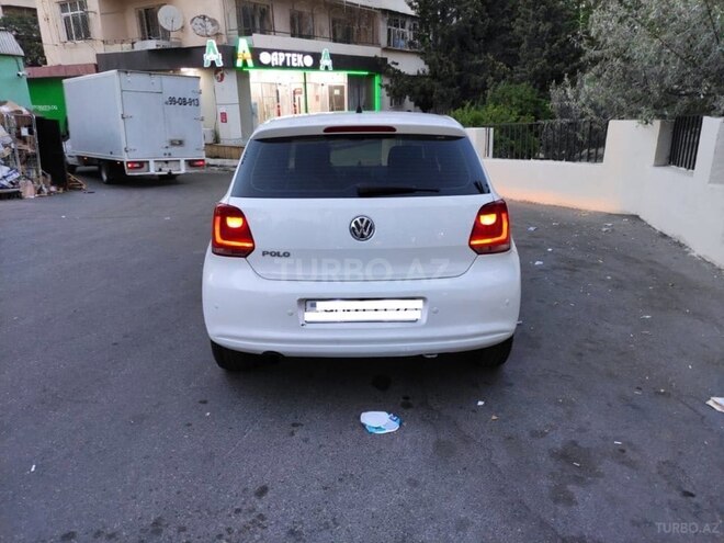 Volkswagen Polo 2010, 222,000 km - 1.4 l - Bakı