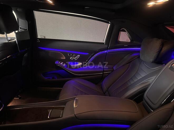 Mercedes-Maybach  2018, 1,720 km - 4.0 l - Bakı