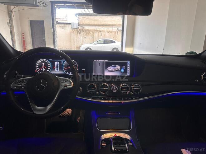 Mercedes-Maybach  2018, 1,720 km - 4.0 l - Bakı