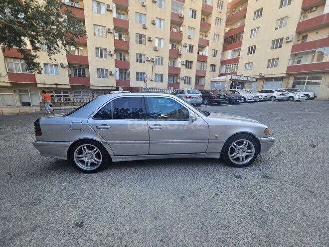 Mercedes C 220 1999, 485,622 km - 2.2 л - Bakı
