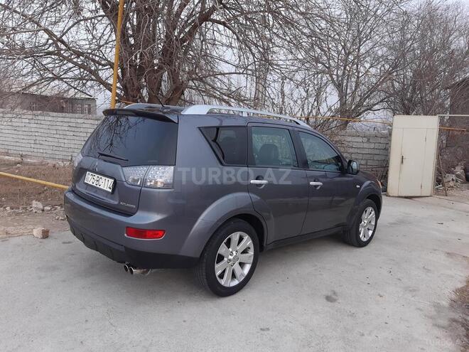Mitsubishi Outlander 2007, 280,026 km - 3.0 l - Naxçıvan