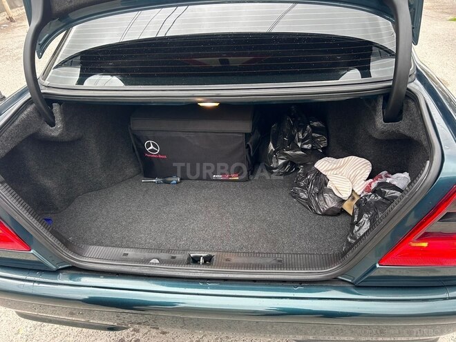 Mercedes C 180 1996, 223,000 km - 1.8 л - Bakı