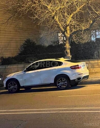 BMW X6 2011, 244,000 km - 4.4 l - Bakı