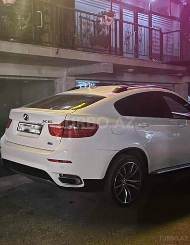 BMW X6 2011, 244,000 km - 4.4 l - Bakı