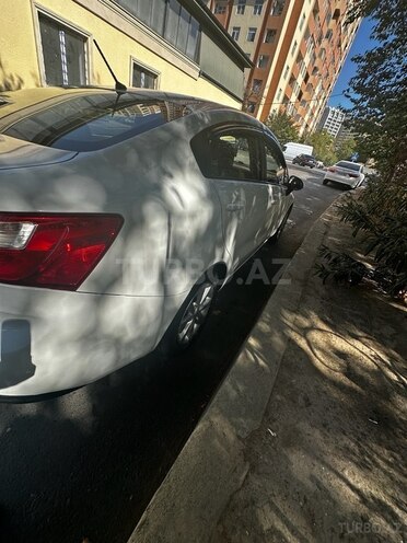 Kia Rio 2013, 330,000 km - 1.4 l - Bakı