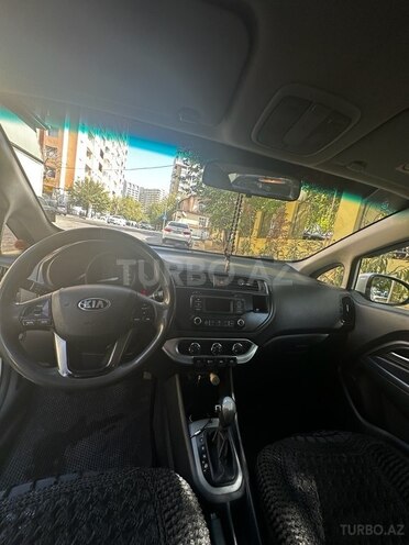 Kia Rio 2013, 330,000 km - 1.4 l - Bakı