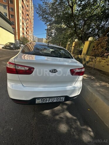 Kia Rio 2013, 330,000 km - 1.4 l - Bakı