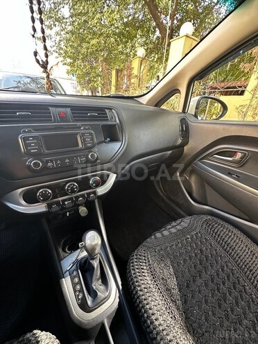 Kia Rio 2013, 330,000 km - 1.4 l - Bakı