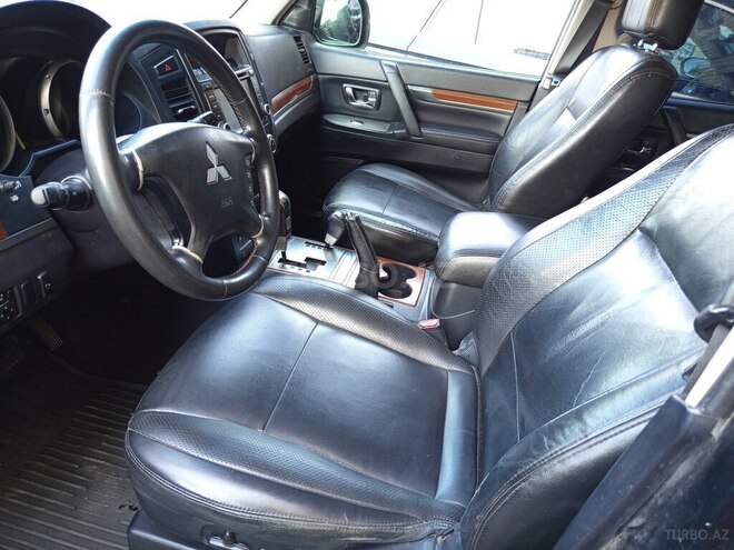 Mitsubishi Pajero 2007, 310,000 km - 3.0 l - Xırdalan