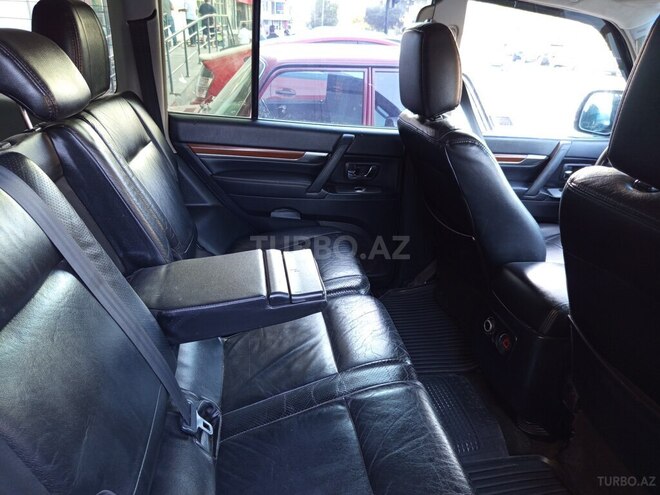 Mitsubishi Pajero 2007, 310,000 km - 3.0 l - Xırdalan