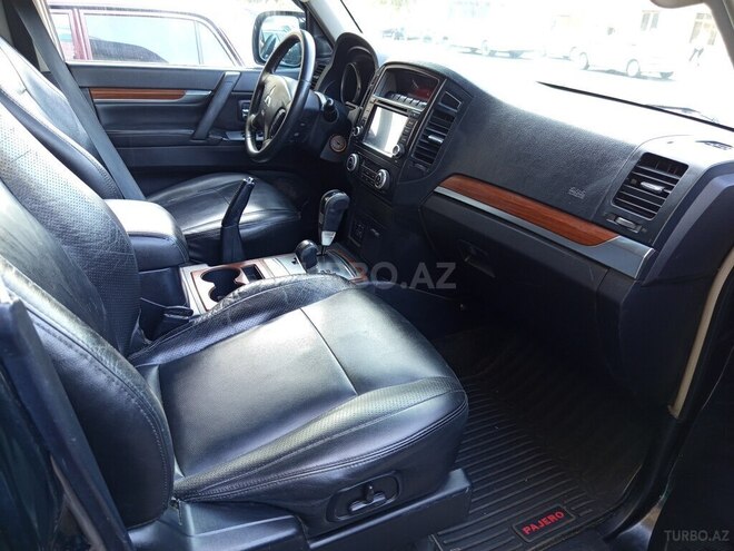 Mitsubishi Pajero 2007, 310,000 km - 3.0 l - Xırdalan