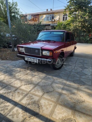 LADA (VAZ) 2107 2007, 100,000 km - 1.6 l - Salyan