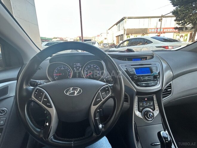 Hyundai Elantra 2013, 175,000 km - 1.6 л - Bakı