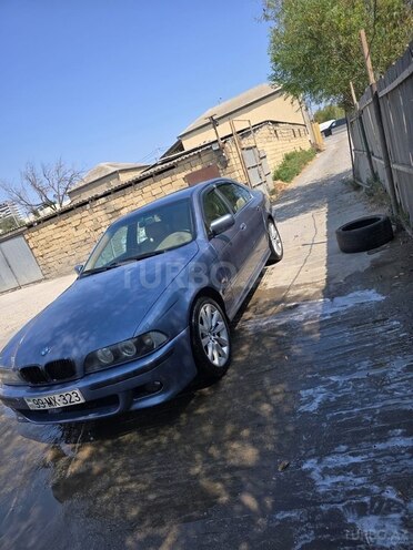 BMW 528 2001, 440,000 km - 2.5 l - Bakı