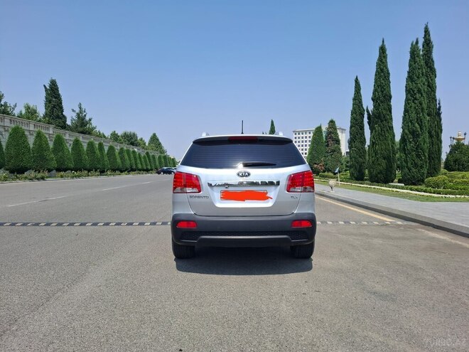 Kia Sorento 2011, 219,000 km - 2.0 l - Gəncə