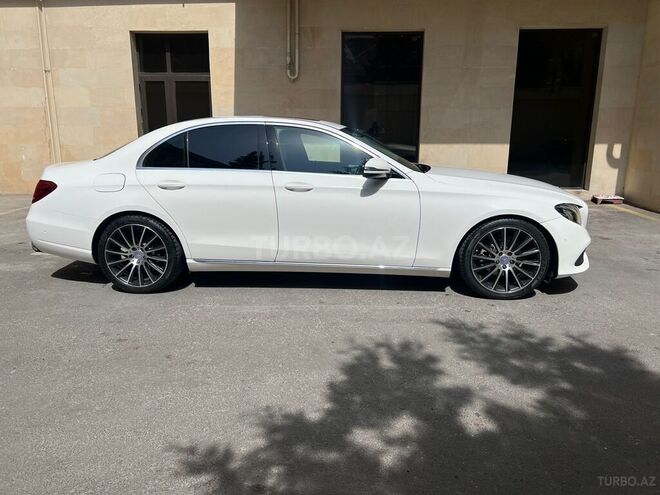 Mercedes CLA 200 2016, 179,000 km - 2.1 л - Bakı