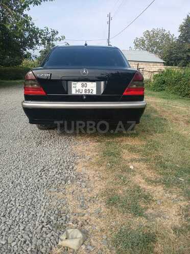Mercedes C 230 1999, 265,300 km - 2.3 l - Qax