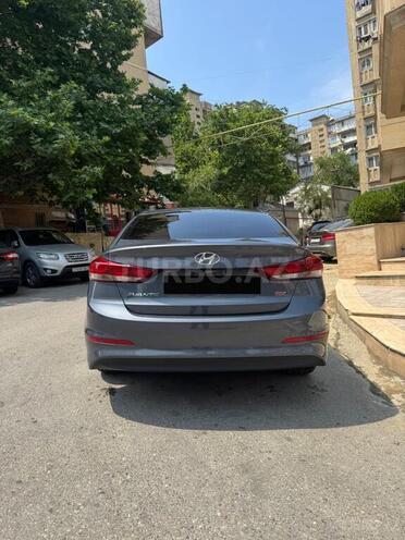 Hyundai Avante 2016, 127,000 km - 1.6 l - Bakı