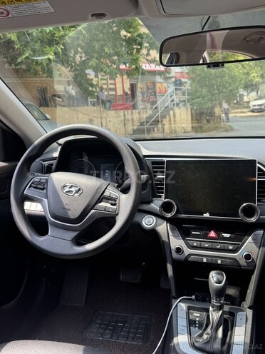 Hyundai Avante 2016, 127,000 km - 1.6 l - Bakı