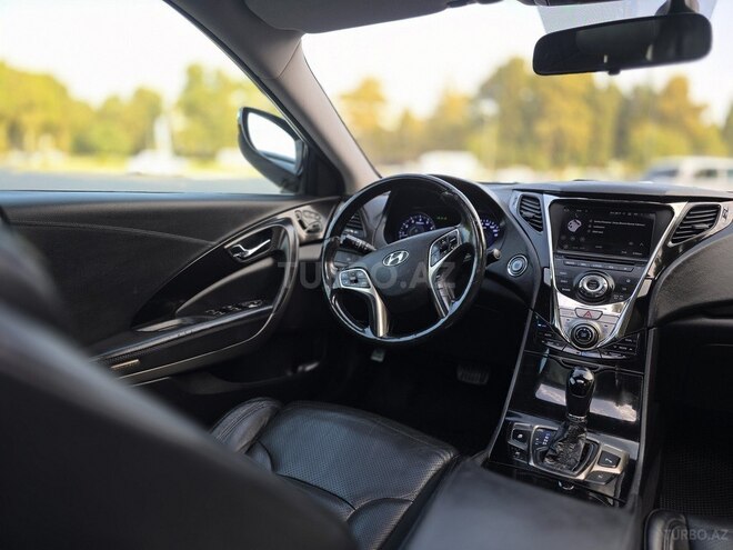 Hyundai Grandeur 2012, 230,000 km - 2.4 л - Mingəçevir