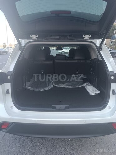 Toyota Highlander 2023, 22,500 km - 2.5 l - Bakı