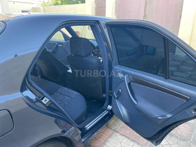 Mercedes C 180 1998, 269,527 km - 1.8 l - Bakı