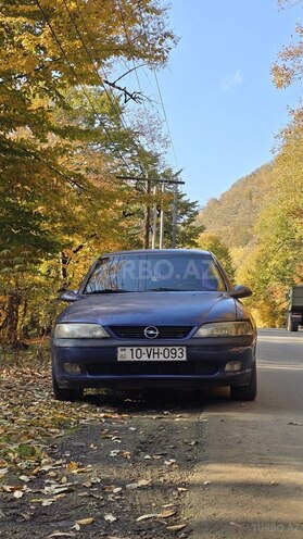 Opel Vectra 1997, 300,535 km - 2.0 l - Lerik