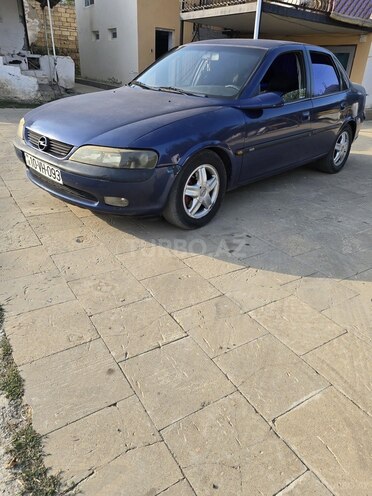 Opel Vectra 1997, 300,535 km - 2.0 l - Lerik
