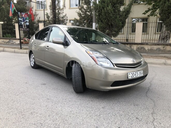 Toyota Prius 2005, 299,533 km - 1.5 l - Gəncə