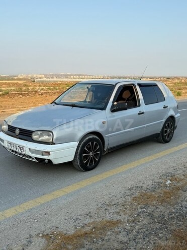 Volkswagen Golf 1997, 300,000 km - 2.0 l - Bakı