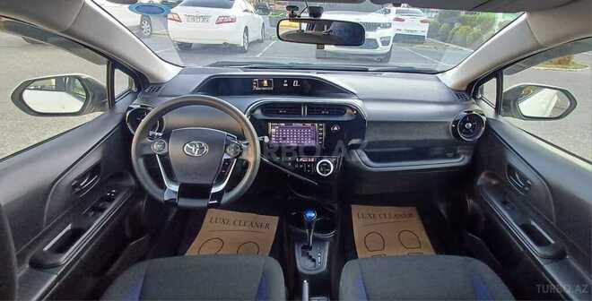 Toyota Aqua 2019, 98,300 km - 1.5 л - Bakı