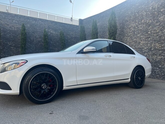 Mercedes C 300 2015, 193,000 km - 2.0 l - Bakı