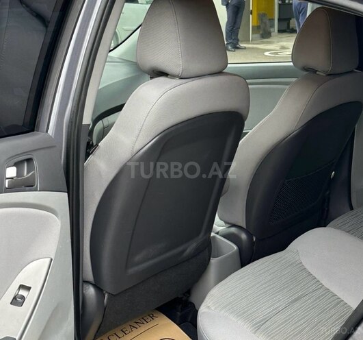 Hyundai Accent 2017, 92,500 km - 1.6 l - Bakı