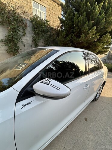 Volkswagen Jetta 2013, 328,000 km - 2.0 l - Bakı