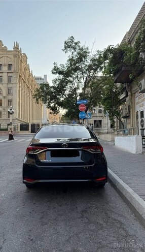 Toyota Corolla 2020, 70,000 km - 1.6 l - Bakı