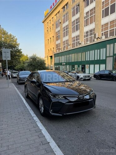 Toyota Corolla 2020, 70,000 km - 1.6 l - Bakı