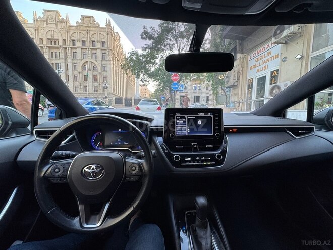Toyota Corolla 2020, 70,000 km - 1.6 l - Bakı