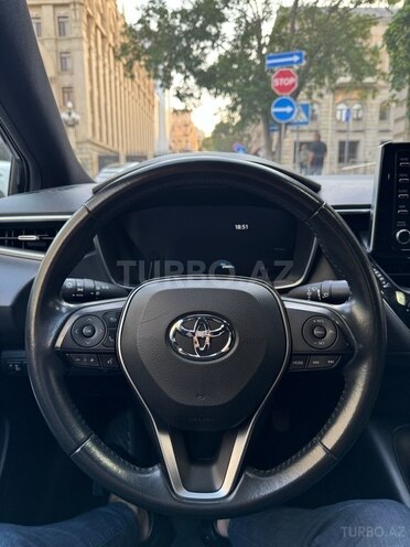 Toyota Corolla 2020, 70,000 km - 1.6 l - Bakı