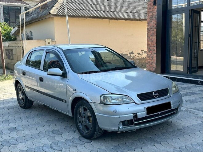 Opel Astra 1998, 245,000 km - 1.6 l - Salyan